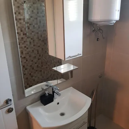 In With Air Conditioning, Wifi, Washing Machine, Dishwasher * 브르시