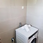 In With Air Conditioning, Wifi, Washing Machine, Dishwasher *