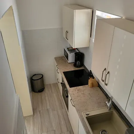 In With Air Conditioning, Wifi, Washing Machine, Dishwasher Apartment Vrsi