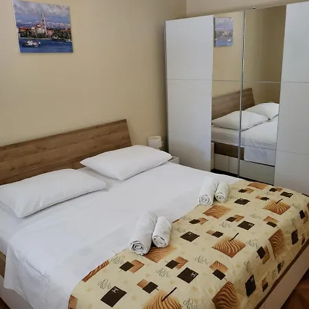 In With Air Conditioning, Wifi, Washing Machine, Dishwasher *