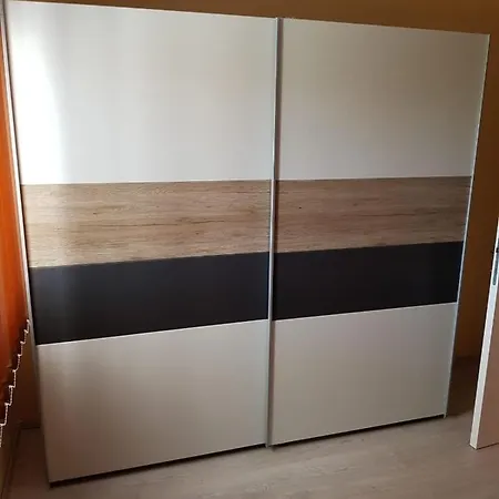 Lejlighed In With Air Conditioning, Wifi, Washing Machine, Dishwasher Vrsi