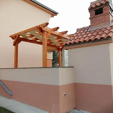 In With Air Conditioning, Wifi, Washing Machine, Dishwasher Apartman Vrsi