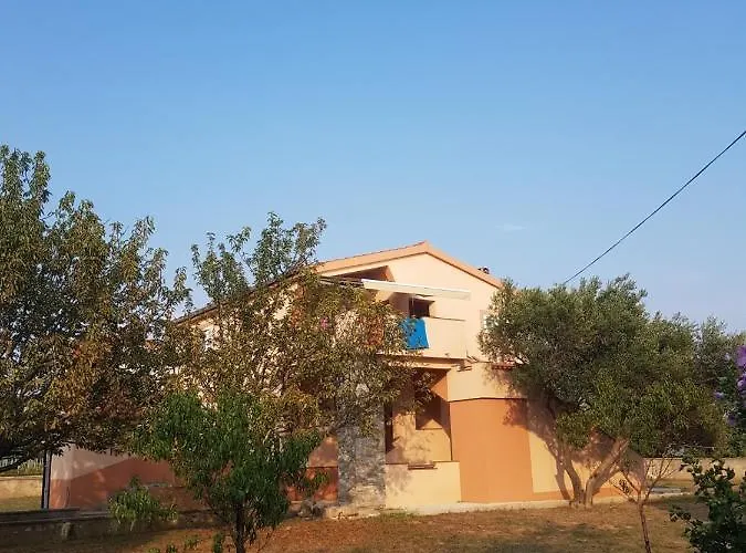 Apartman In With Air Conditioning, Wifi, Washing Machine, Dishwasher *