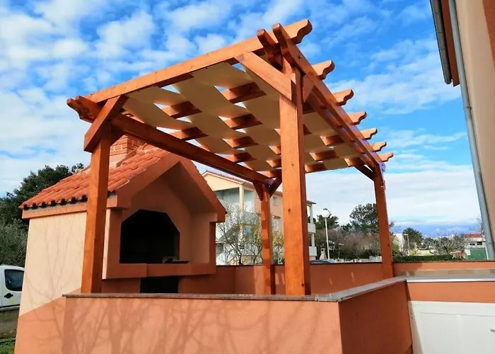 Apartman In With Air Conditioning, Wifi, Washing Machine, Dishwasher