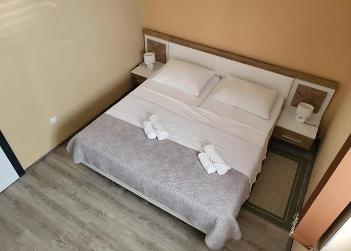 In With Air Conditioning, Wifi, Washing Machine, Dishwasher * Vrsi