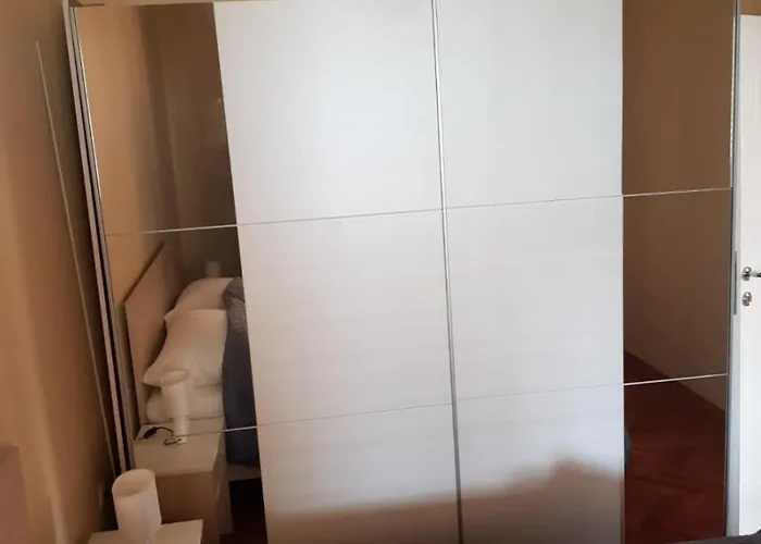 Apartman In With Air Conditioning, Wifi, Washing Machine, Dishwasher *